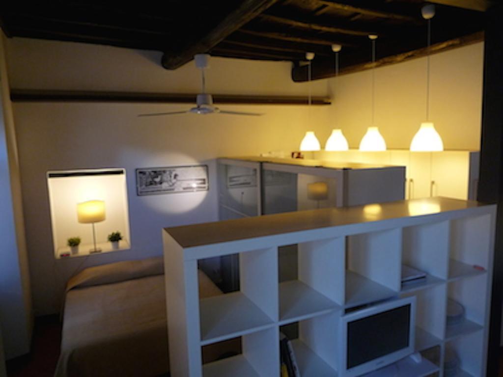 Apartamento Cosy Trastevere Roma Habitación foto